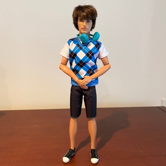 Barbie Doll 2013 Fashionistas Rainbow (Wave 1) Ken Doll - Picture 8 of 8